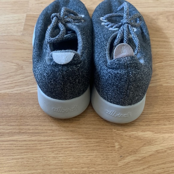 Allbirds Wool Runners - Picture 5 of 7